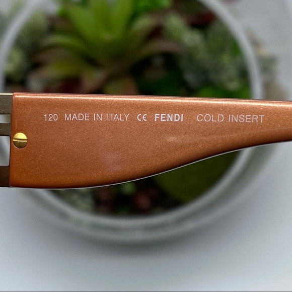 Vintage Fendi Sunglasses - Picture 4 of 8